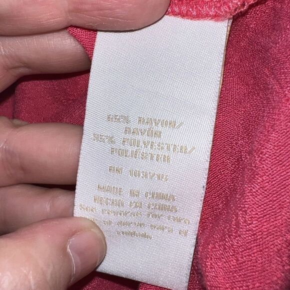 Hope & Harlow Pink Rayon Button Up Roll Tan Sleeve Top Size L - Picture 4 of 4